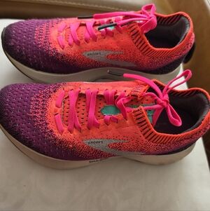 Brooks Hot Pink and Purple Knit Running Shoes